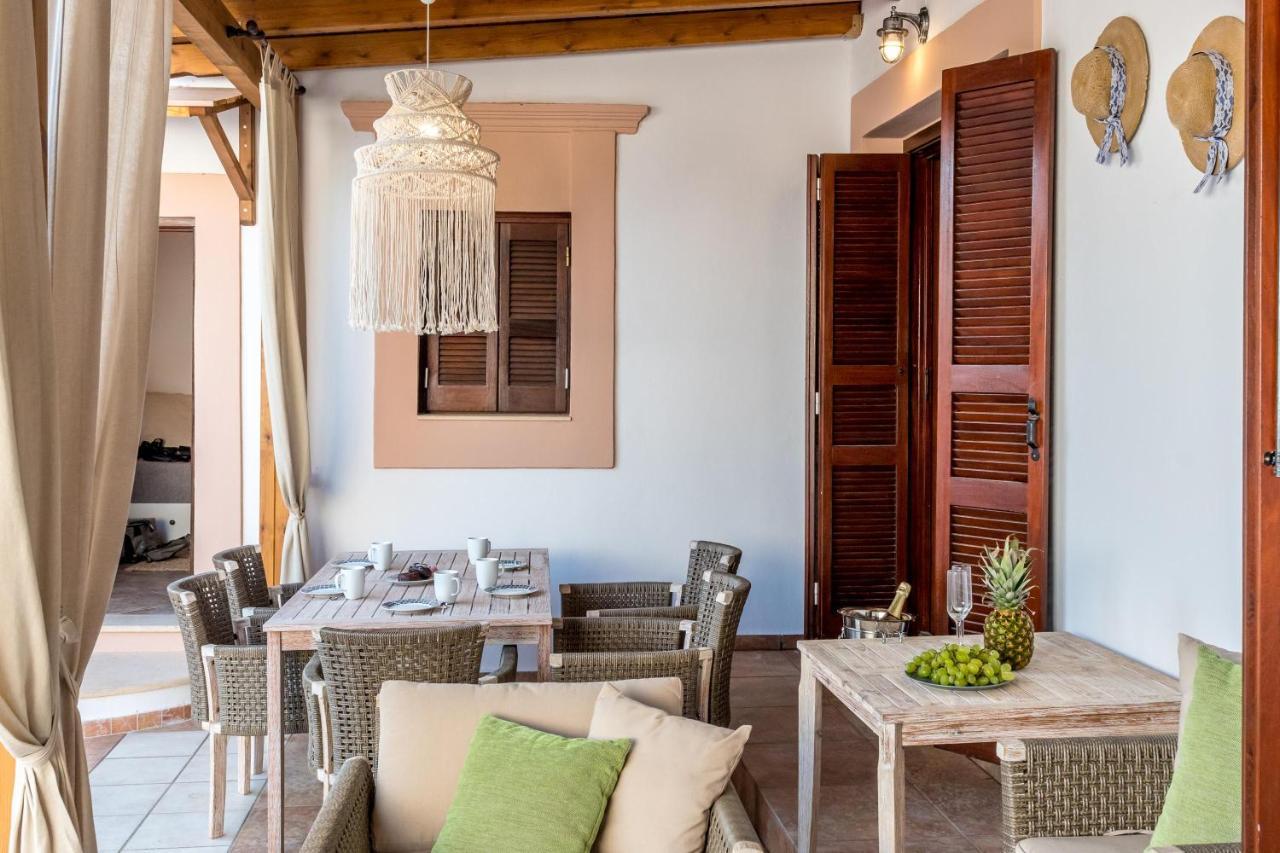 Vila Casa Aestas Lakhania Exteriér fotografie