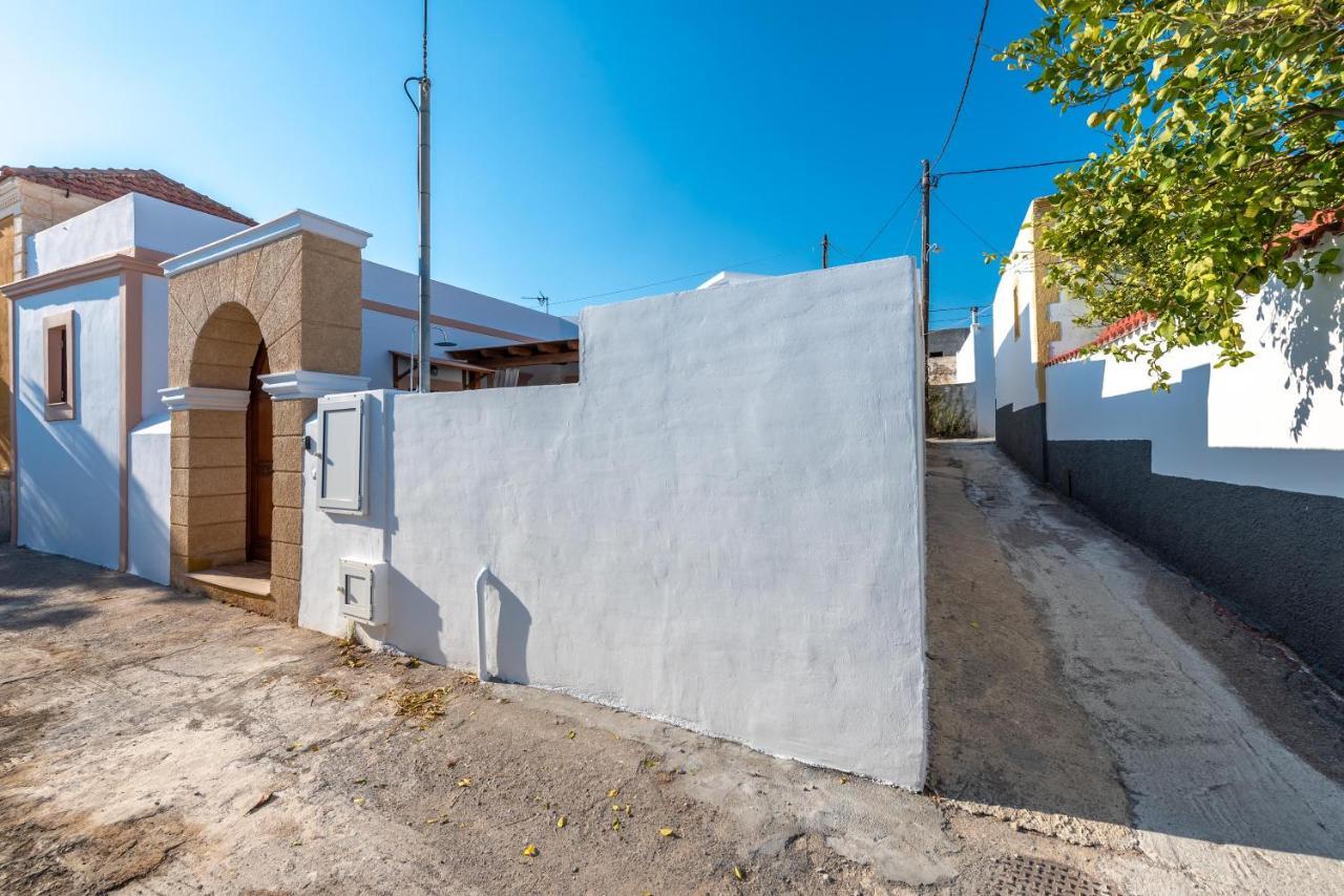 Vila Casa Aestas Lakhania Exteriér fotografie