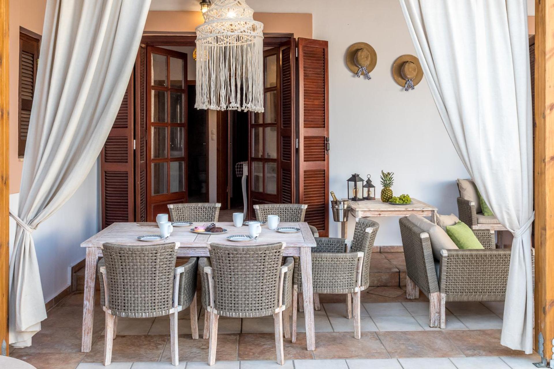 Vila Casa Aestas Lakhania Exteriér fotografie