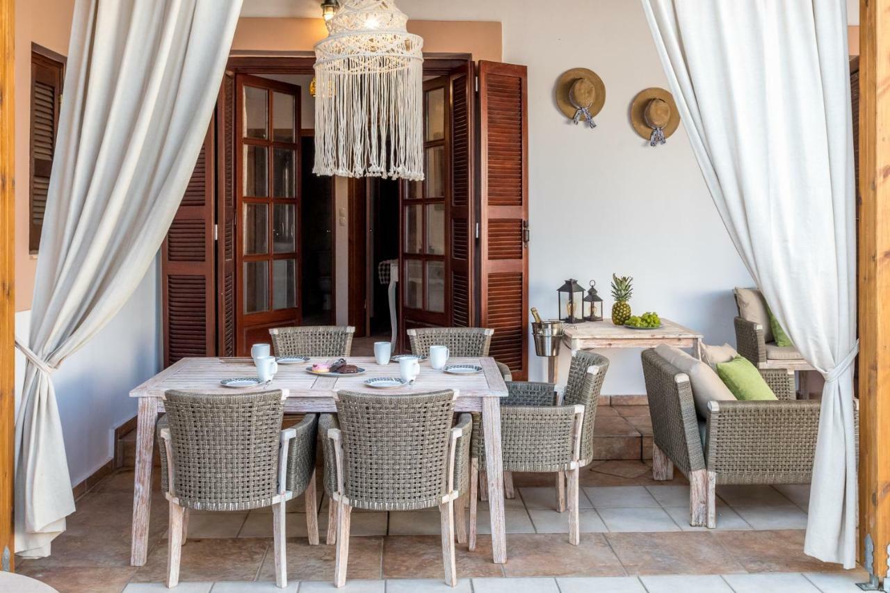 Vila Casa Aestas Lakhania Exteriér fotografie